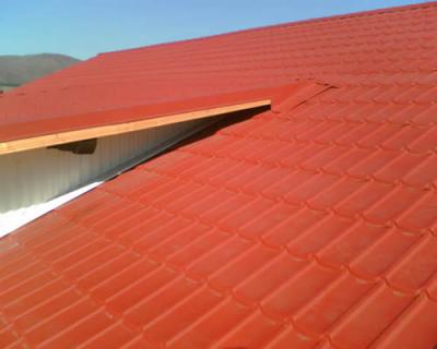 свойства на металните покриви